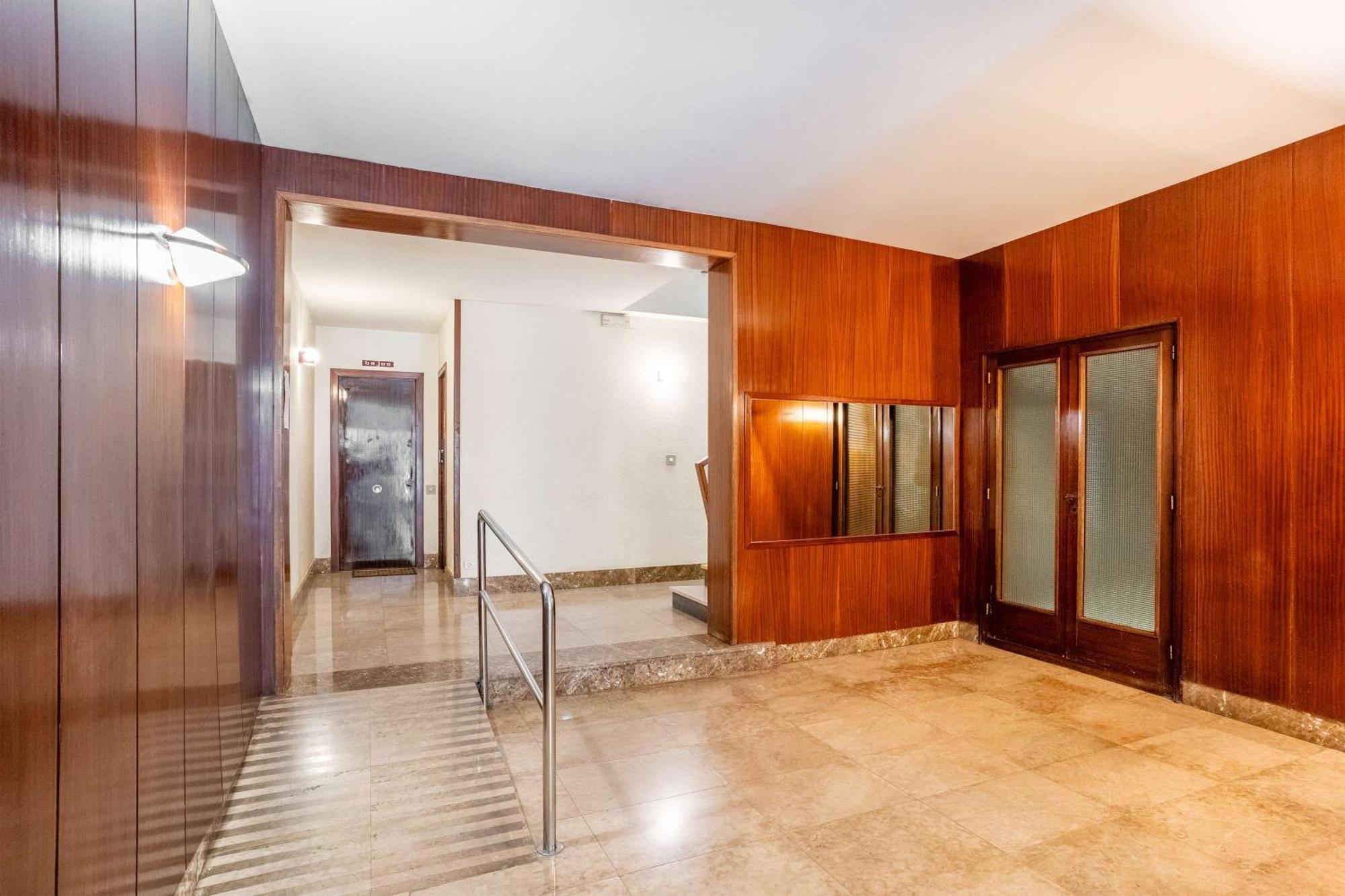 Next To Sagrada Familia 4-Bedroom Apartment Barcelona Exterior foto